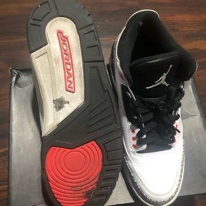 Air Jordan 3 Retro